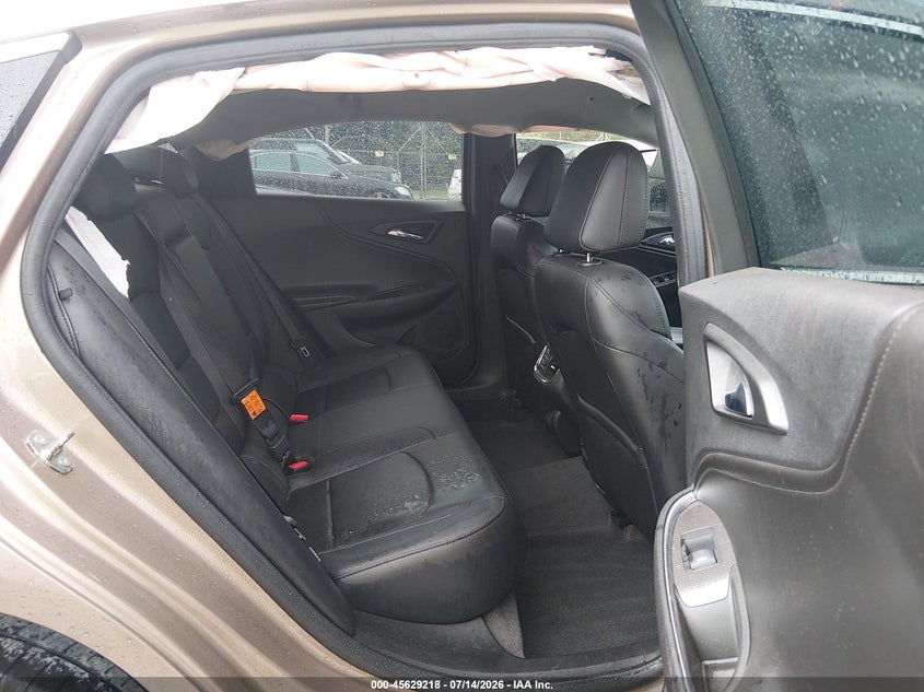 2018 CHEVROLET MALIBU auction photo 8