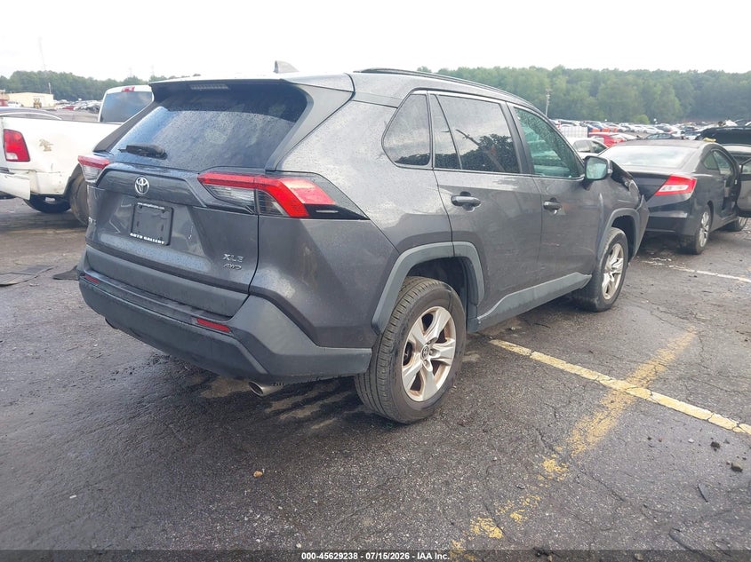 2021 TOYOTA RAV4 auction photo 4