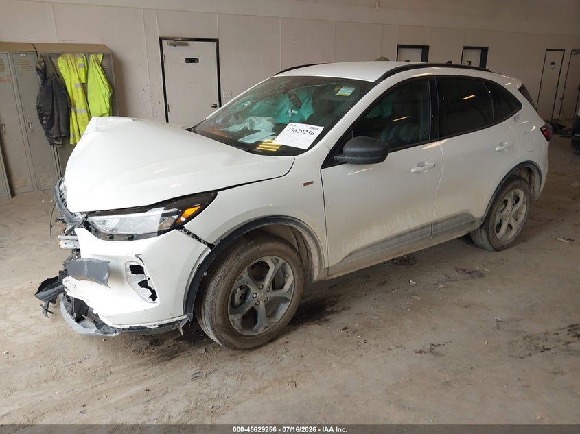 2025 FORD ESCAPE auction photo 2