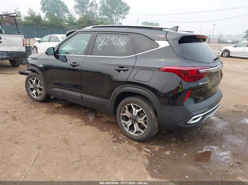 2023 KIA SELTOS auction photo 3