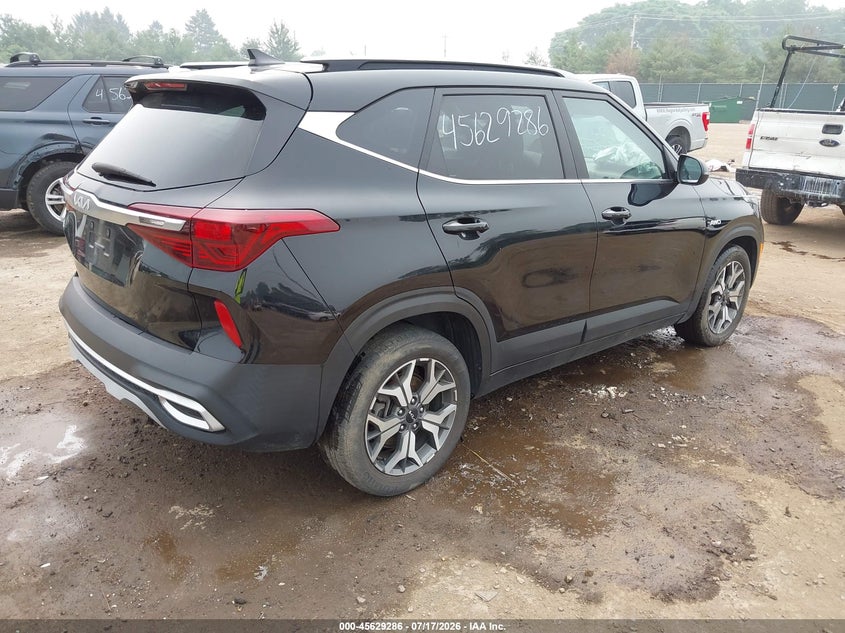 2023 KIA SELTOS auction photo 4