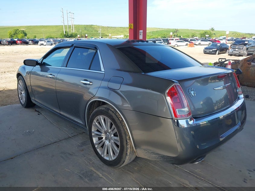 2011 CHRYSLER 300 auction photo 3