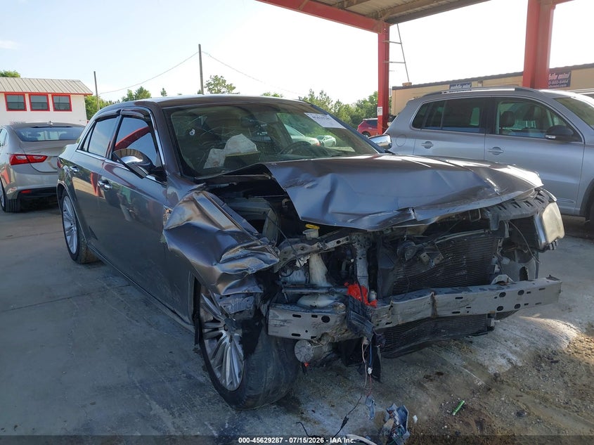 2011 CHRYSLER 300 auction photo 6