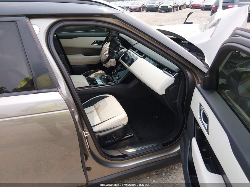 2020 LAND ROVER RANGE ROVER VELAR auction photo 5