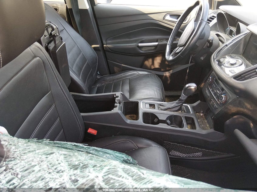 2017 FORD ESCAPE auction photo 5