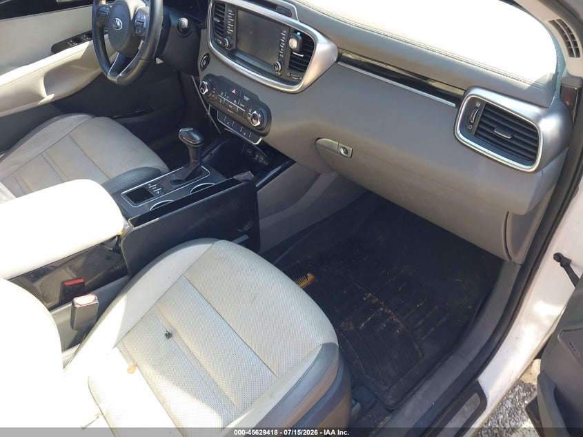 2018 KIA SORENTO auction photo 5