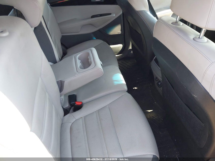 2018 KIA SORENTO auction photo 8