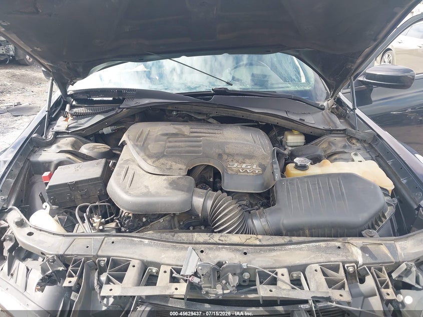 2014 Chrysler 300 300S VIN: 2C3CCABG4EH221810 Lot: 45629437