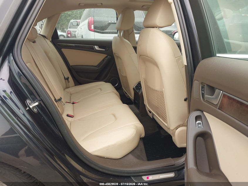 2016 Audi A4 Premium Plus VIN: WAUFFAFL7GN008526 Lot: 45629539