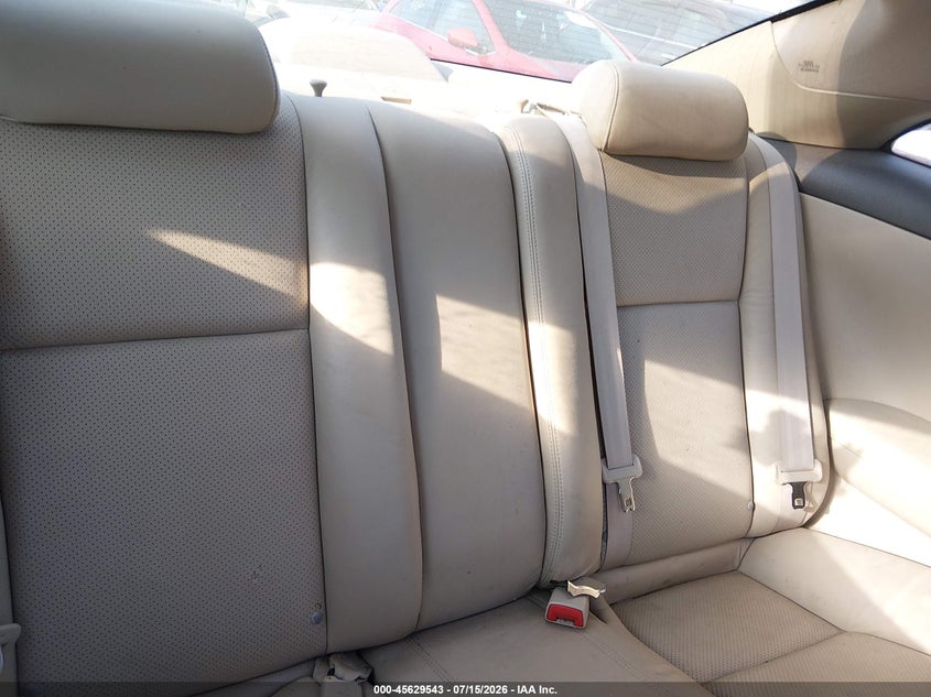 2004 Toyota Camry Solara Sle VIN: 4T1CE30P74U847525 Lot: 45629543