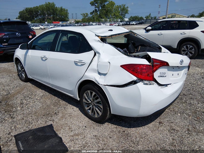 2017 TOYOTA COROLLA auction photo 3