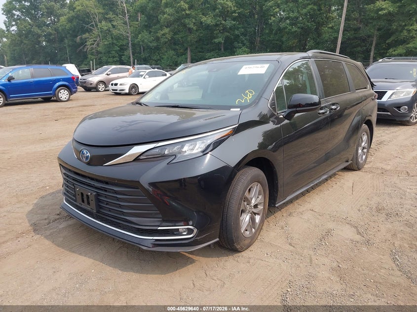 Vin: 5tdjrkec2rs203930, lot: 46128106, toyota sienna xle 20242