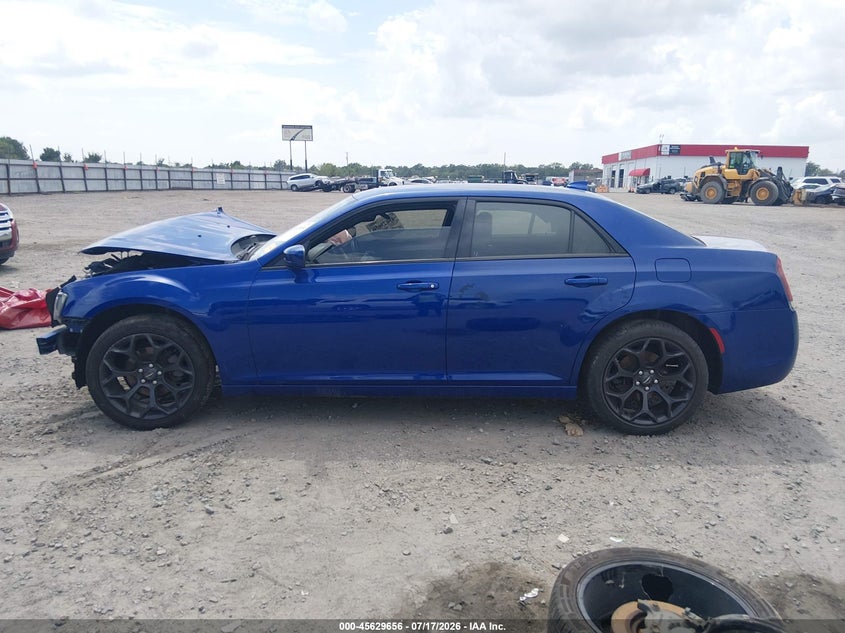 2019 Chrysler 300 300S VIN: 2C3CCABG3KH559758 Lot: 45629656
