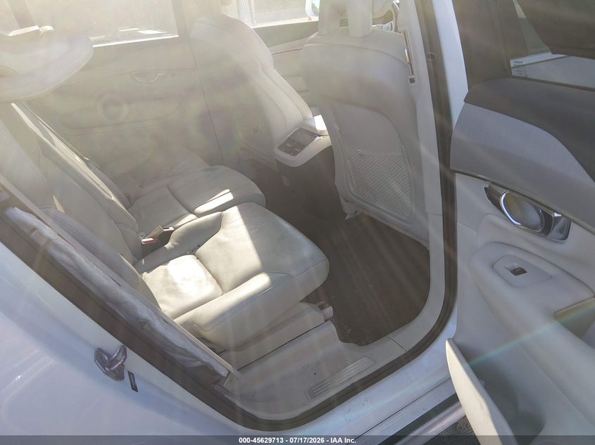 VOLVO XC90 - zdjęcie 8