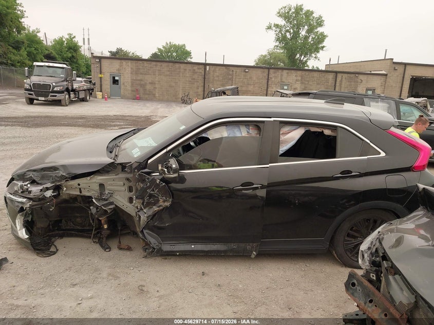 2018 Mitsubishi Eclipse Cross Le VIN: JA4AT4AA9JZ066516 Lot: 45629714