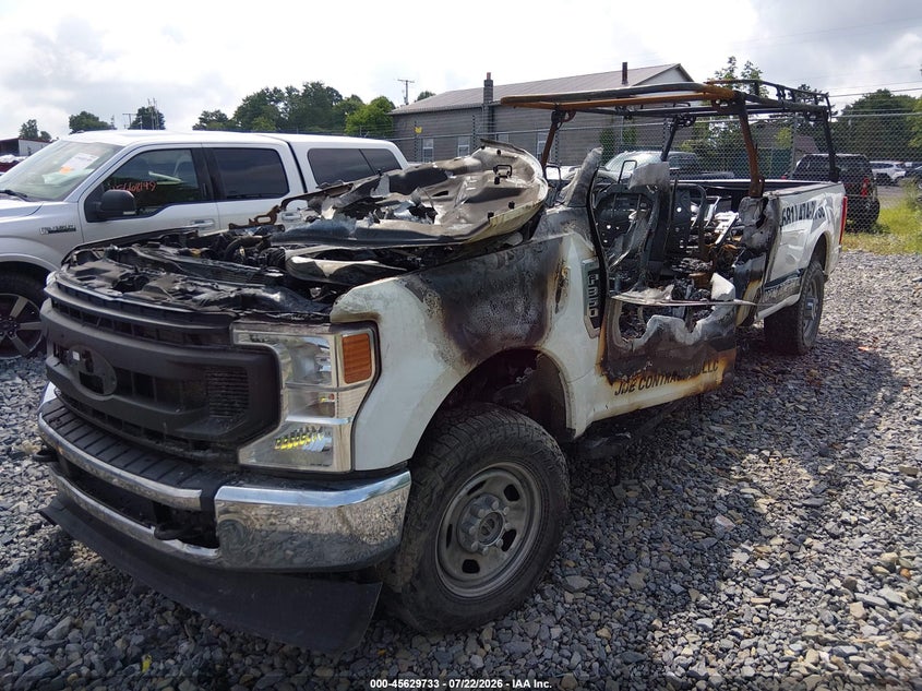 2020 Ford F350, Interior Burn, IAAI, VIN 1FT8W3BT4LEE93988 — photo 2