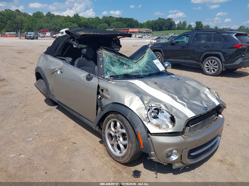 2011 Mini Cooper VIN: WMWZN3C56BT132678 Lot: 45629737