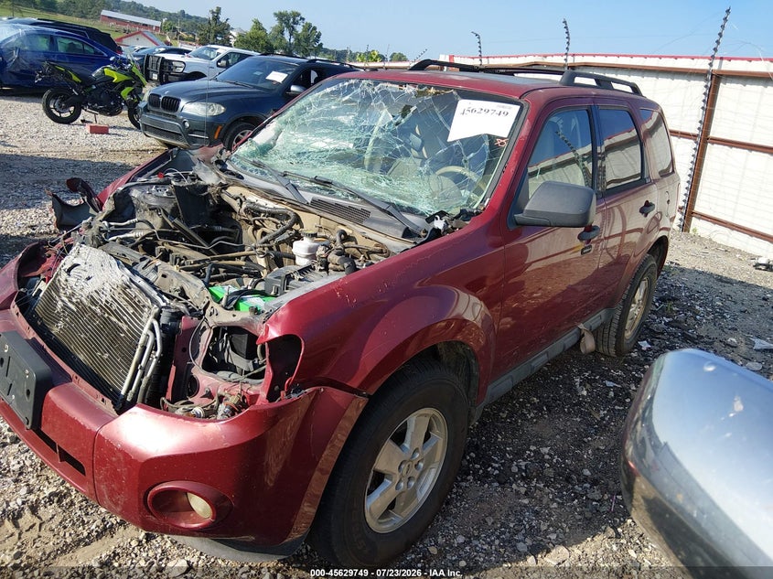 Vin: 1fmcu0d79bkb83930, lot: 46128215, ford escape xlt 20112