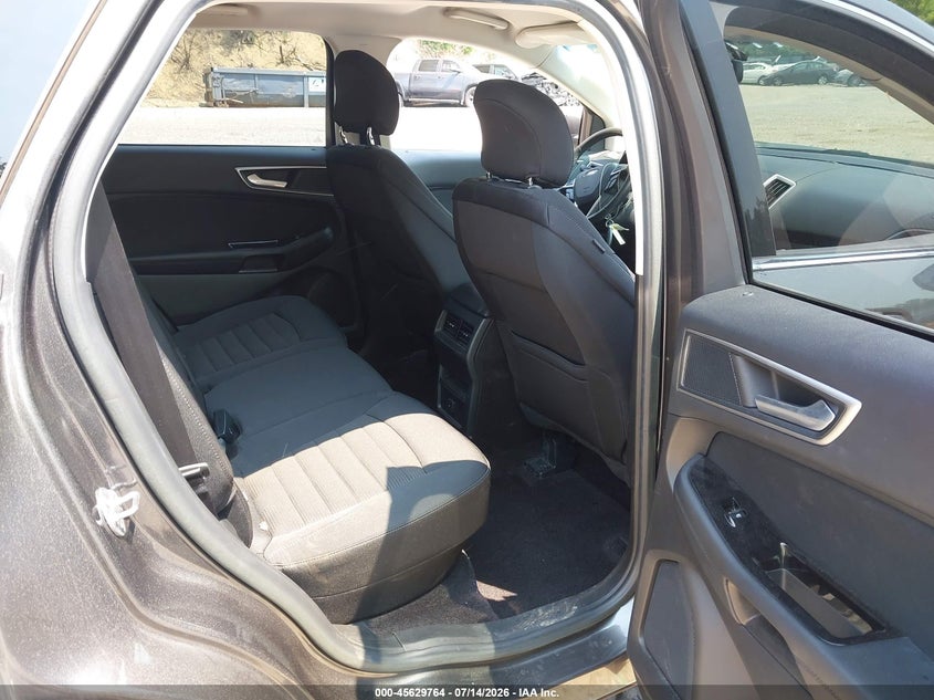 2017 FORD EDGE auction photo 8