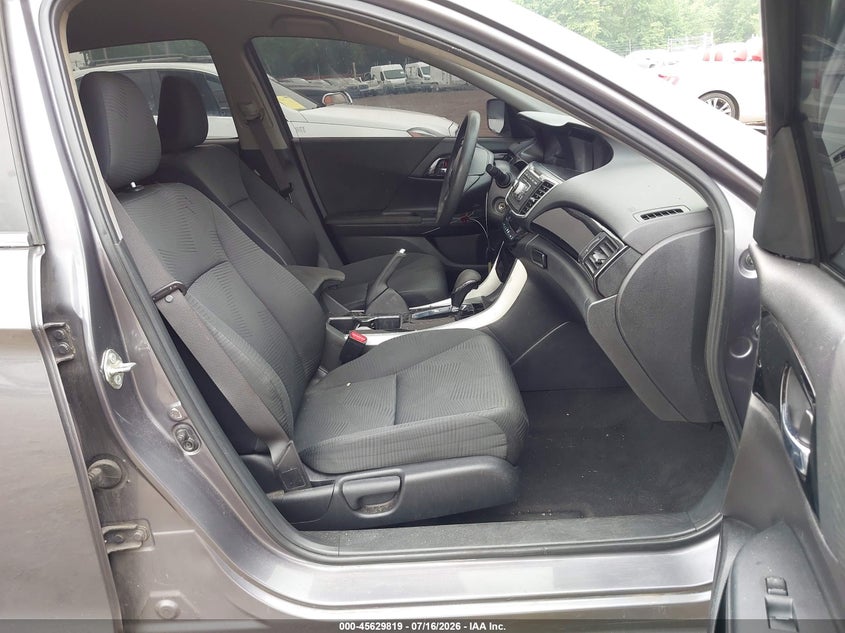 2016 HONDA ACCORD auction photo 5