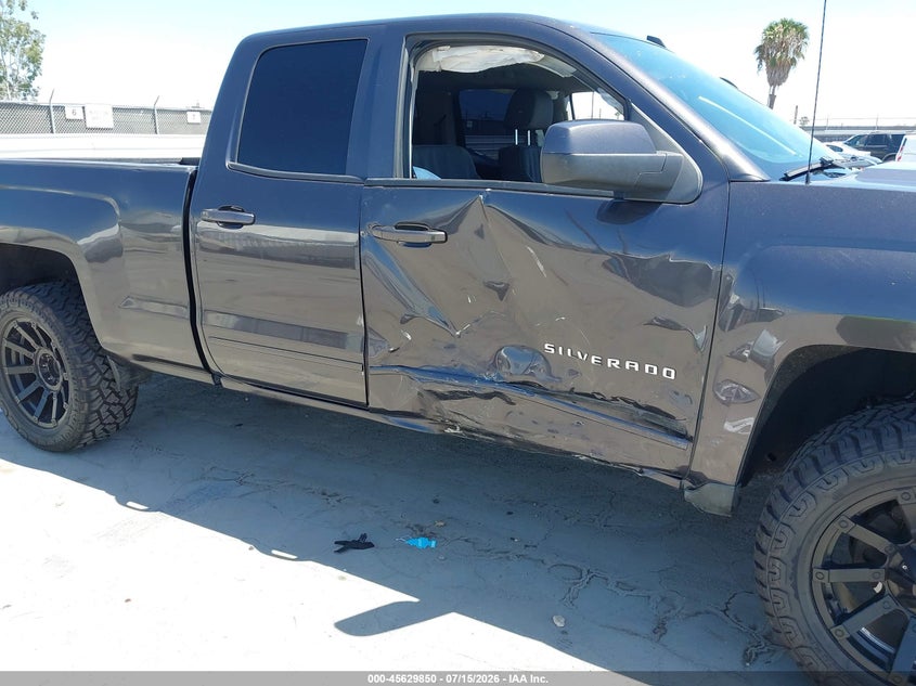 2015 CHEVROLET SILVERADO 1500 auction photo 6