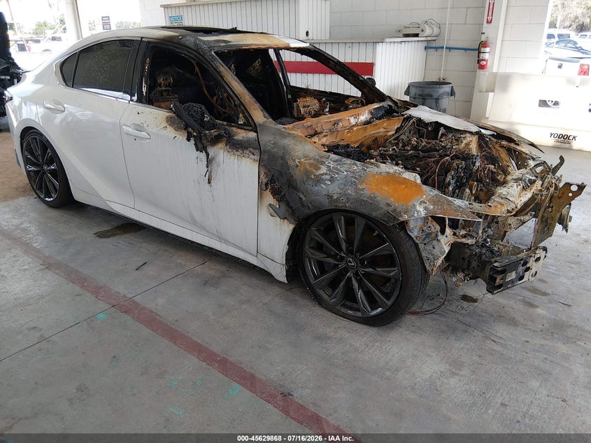 Vin: jthgz1b28p5062959, lot: 46128334, lexus is 350 f sport 2023 img_1