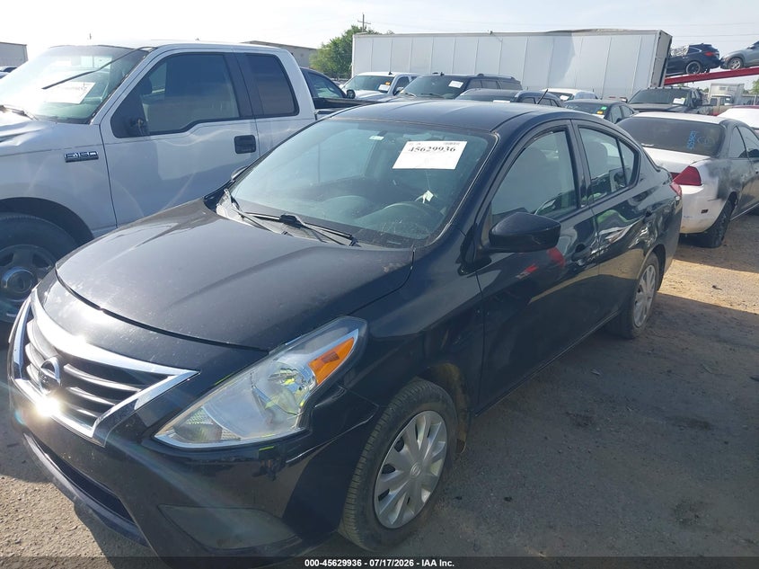 2017 Nissan Versa 1.6 S VIN: 3N1CN7AP1HL827753 Lot: 45629936