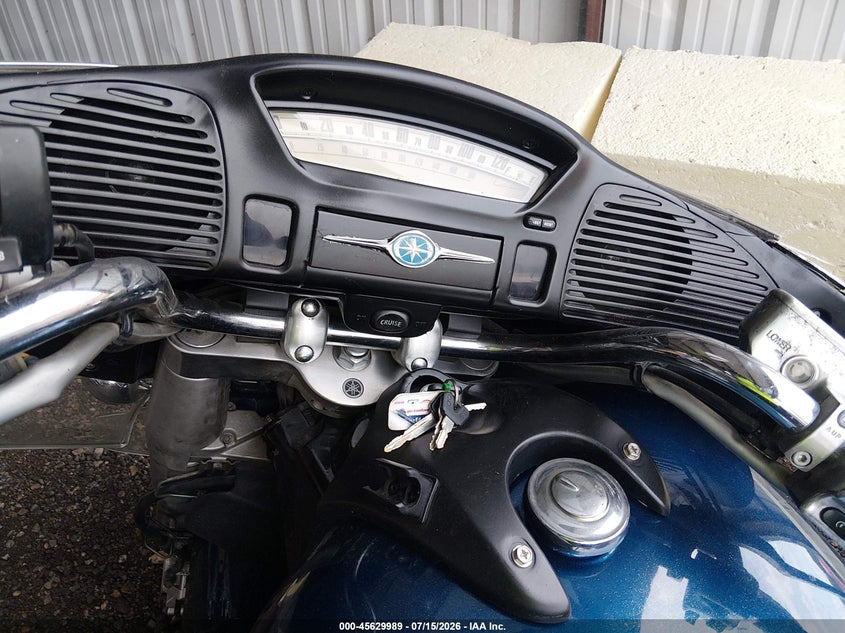 1999 Yamaha Xvz13 Tf VIN: JYAVP04E4XA001935 Lot: 45629989