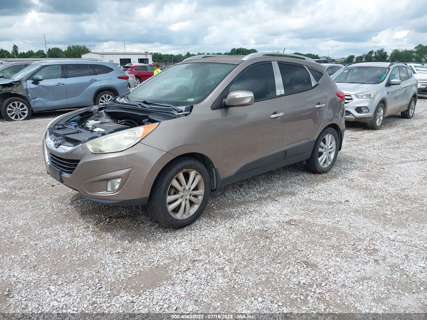 2011 Hyundai Tucson, Звичайний знос, IAAI, VIN KM8JU3AC4BU221742 — фото 2