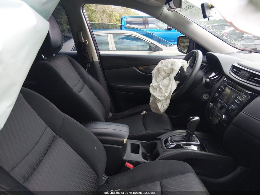 2017 NISSAN ROGUE auction photo 5