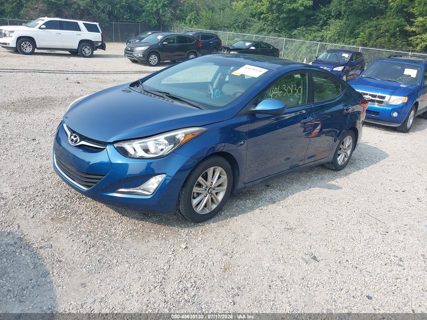 2016 HYUNDAI ELANTRA auction photo 2