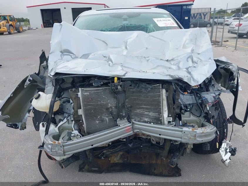 2023 LINCOLN NAUTILUS auction photo 6