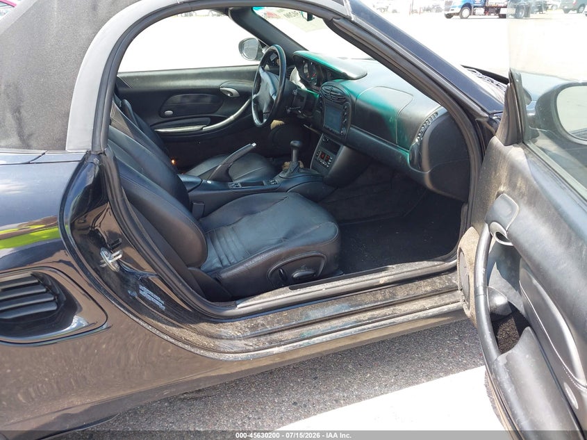 2000 Porsche Boxster VIN: WP0CA298XYU620311 Lot: 45630200