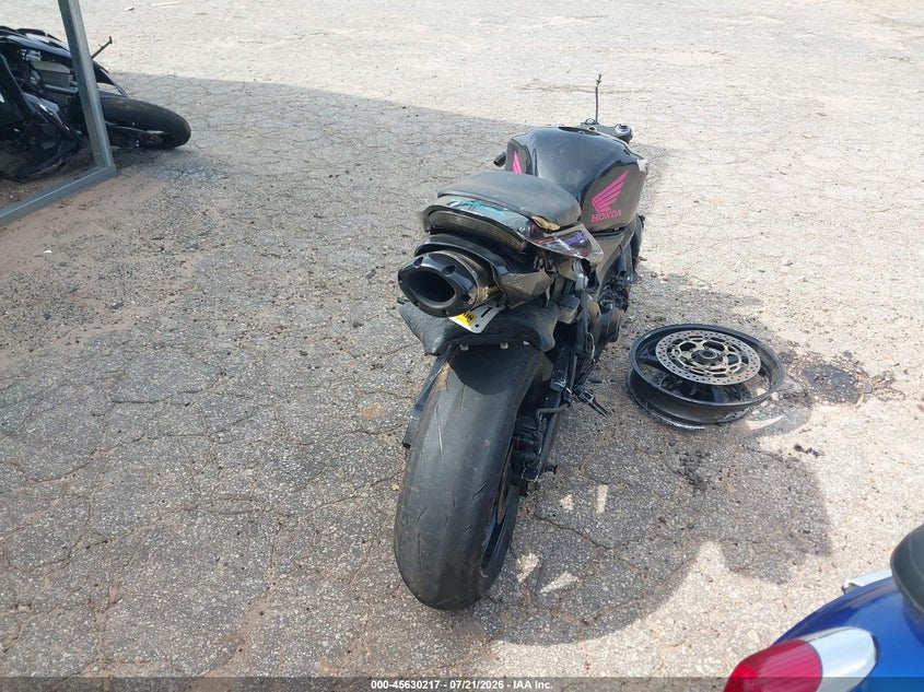 2005 HONDA CBR600 auction photo 4