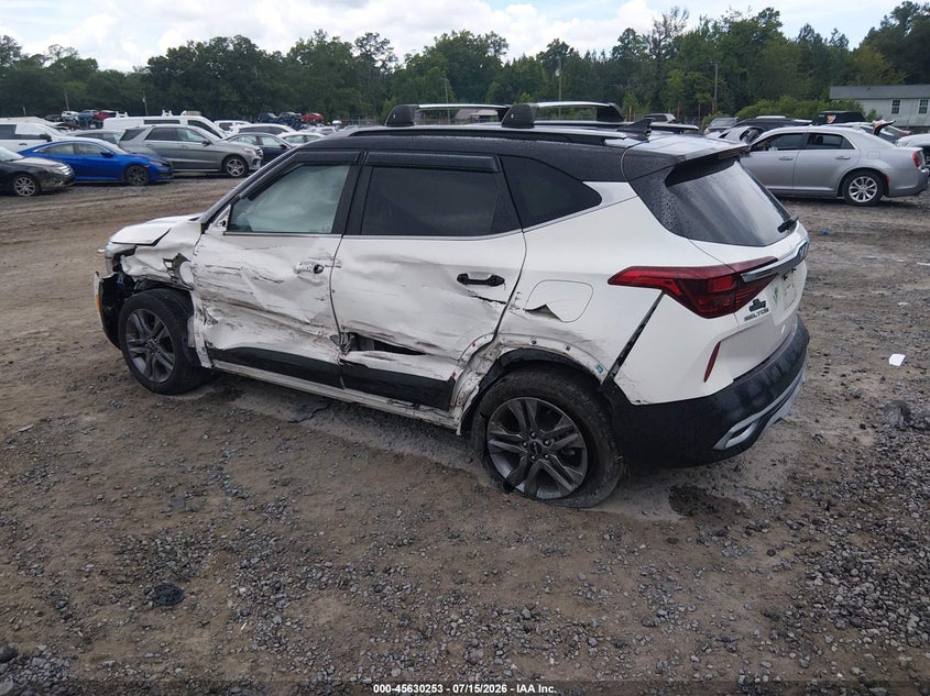 2023 KIA SELTOS auction photo 3
