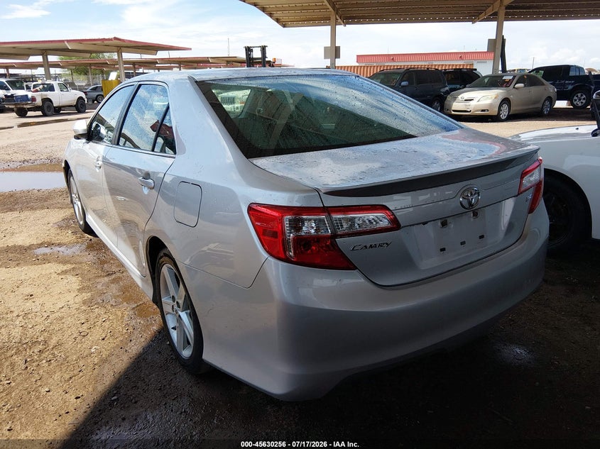 Vin: 4t1bf1fk7eu367964, lot: 46128722, toyota camry se 20143