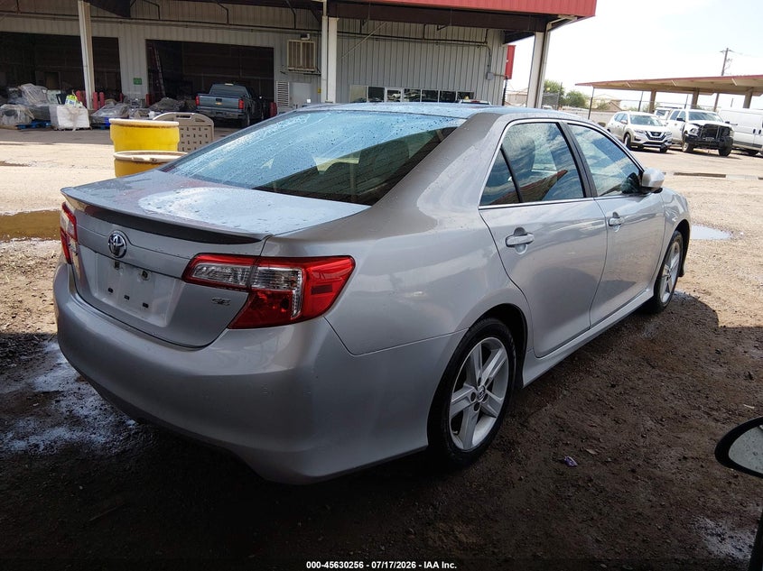 Vin: 4t1bf1fk7eu367964, lot: 46128722, toyota camry se 20144
