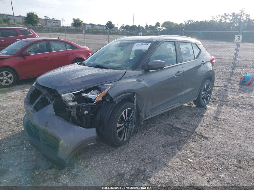 2019 Nissan Kicks, Front End, IAAI, VIN 3N1CP5CU3KL471833 — photo 2