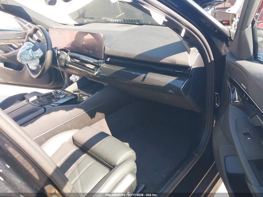 2025 BMW 530I VIN: WBA43FJ0XSCT69747 Lot: 45630293