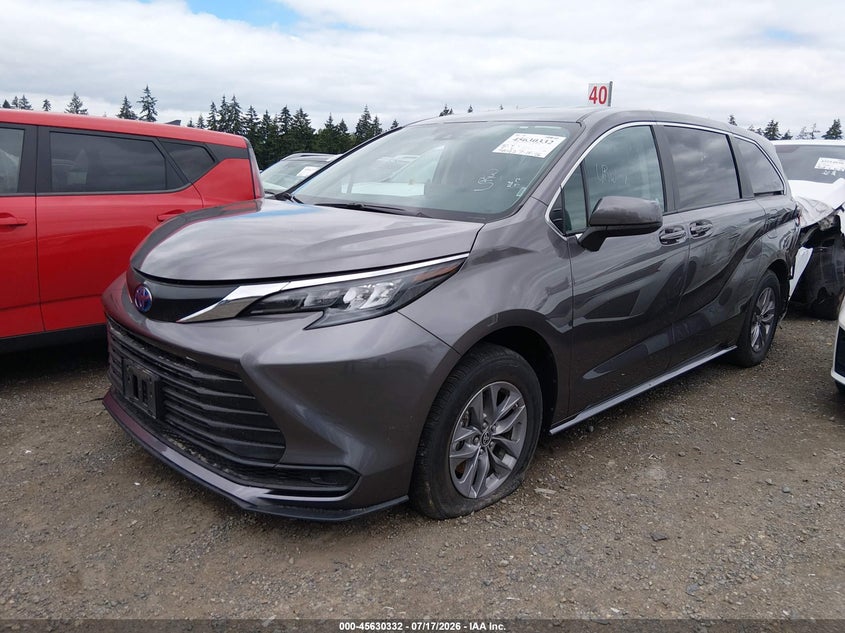 5TDKRKEC8RS206741 2024 Toyota Sienna Le photo 1