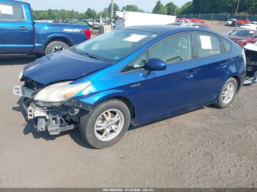 2010 TOYOTA PRIUS auction photo 2