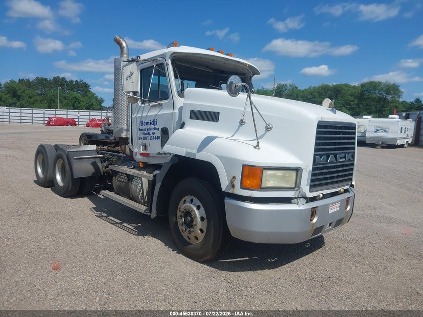 2003 MACK 600 auction photo 1