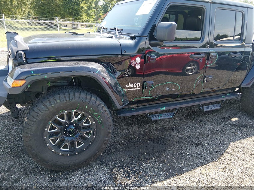 2020 Jeep Gladiator Overland 4X4 VIN: 1C6HJTFG1LL170755 Lot: 45630391