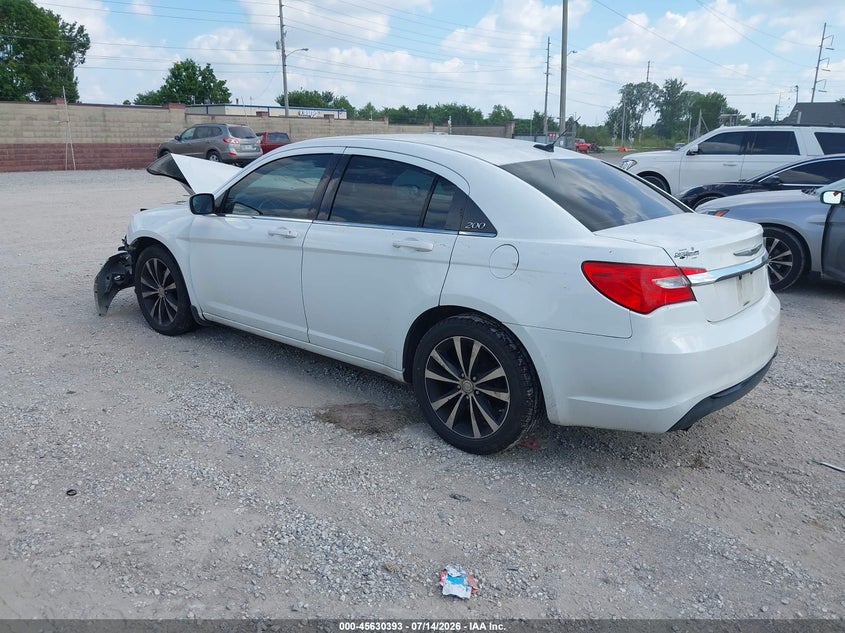 Vin: 1c3bc8fgxbn567586, lot: 46128858, chrysler 200 s 20113