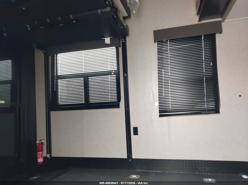 2021 JAYCO SEISMIC auction photo 8