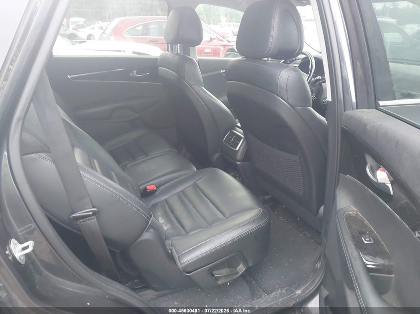 2016 KIA SORENTO auction photo 8
