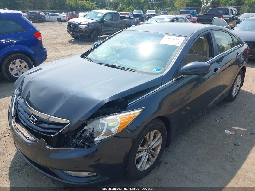 2013 Hyundai Sonata, Front End, IAAI, VIN 5NPEB4AC7DH754487 — photo 2