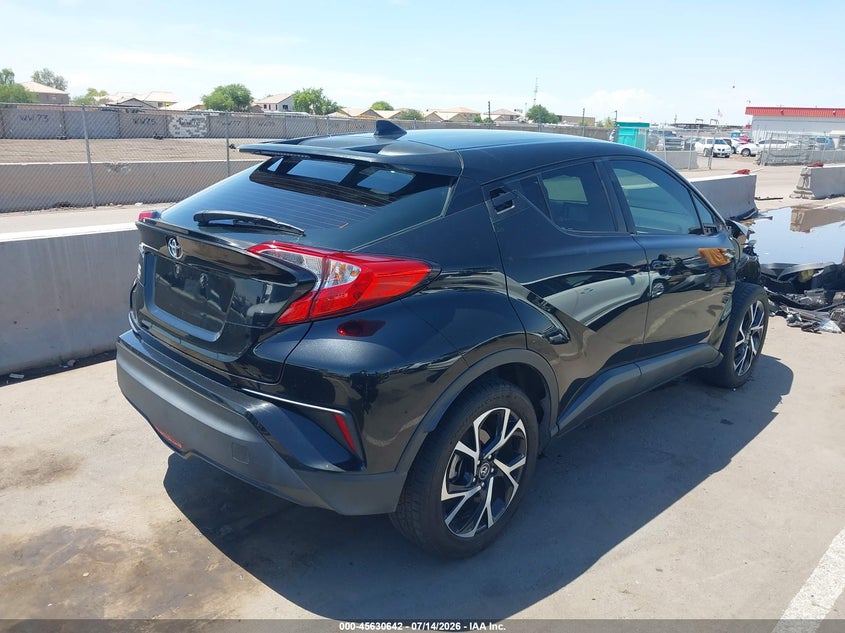 2018 TOYOTA C-HR auction photo 4
