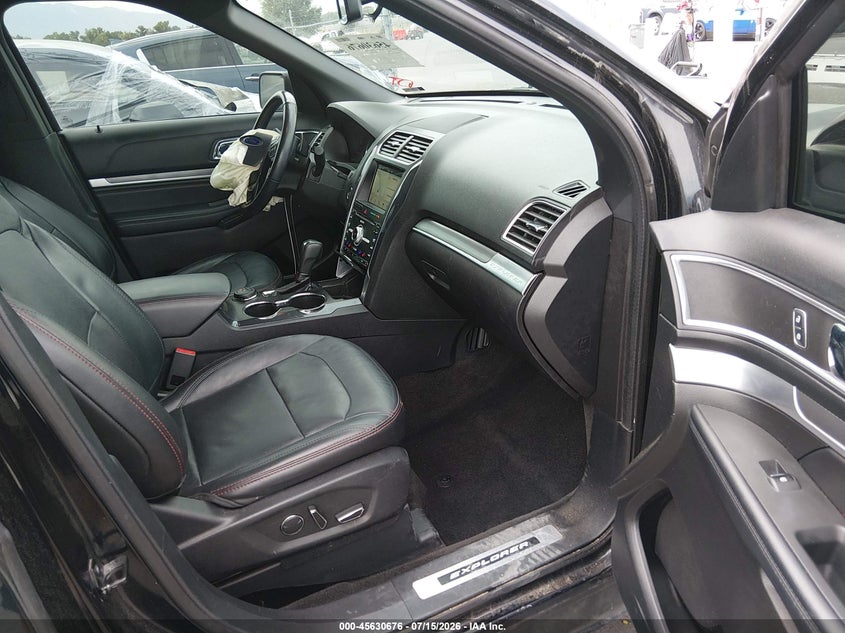 2017 FORD EXPLORER auction photo 5