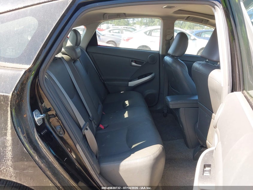 2010 TOYOTA PRIUS auction photo 8